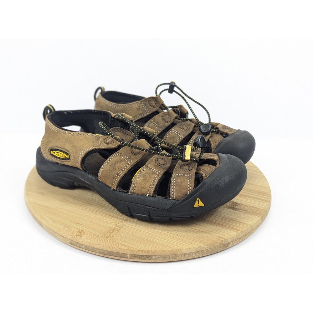 Keen Newport H2 Sandals Mens 9.5 Leather Brown Cap Toe Outdoor Hike Camp